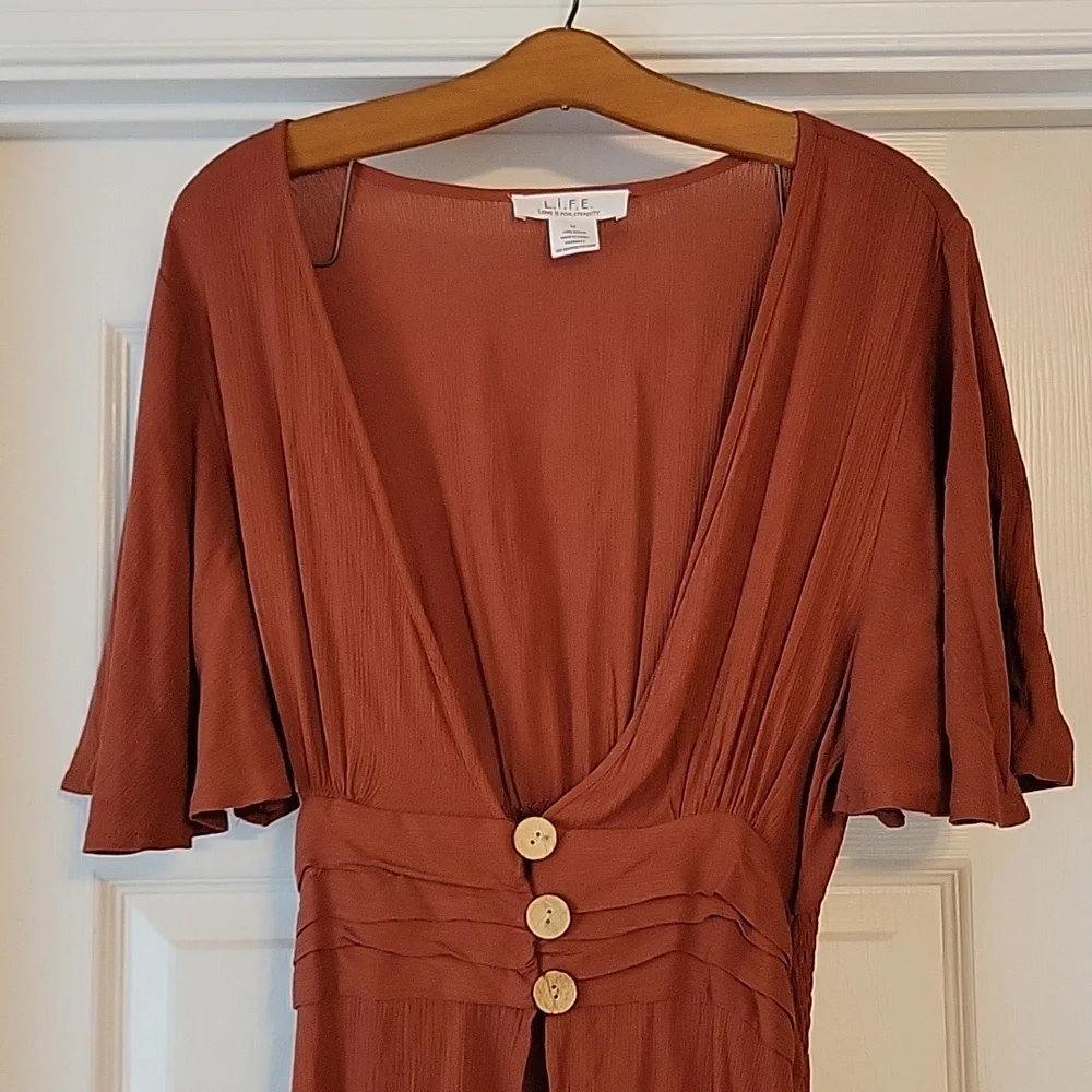 Rust colored duster - Picture 1 of 8